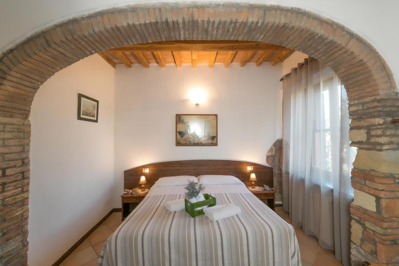 Il Giogo Agriturismo Розиняно Маритимо Екстериор снимка
